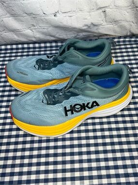 Hoka One One Bondi 8 Men’s Athletic Running Shoes Size 10.5 D FAST SHIPPING 💯